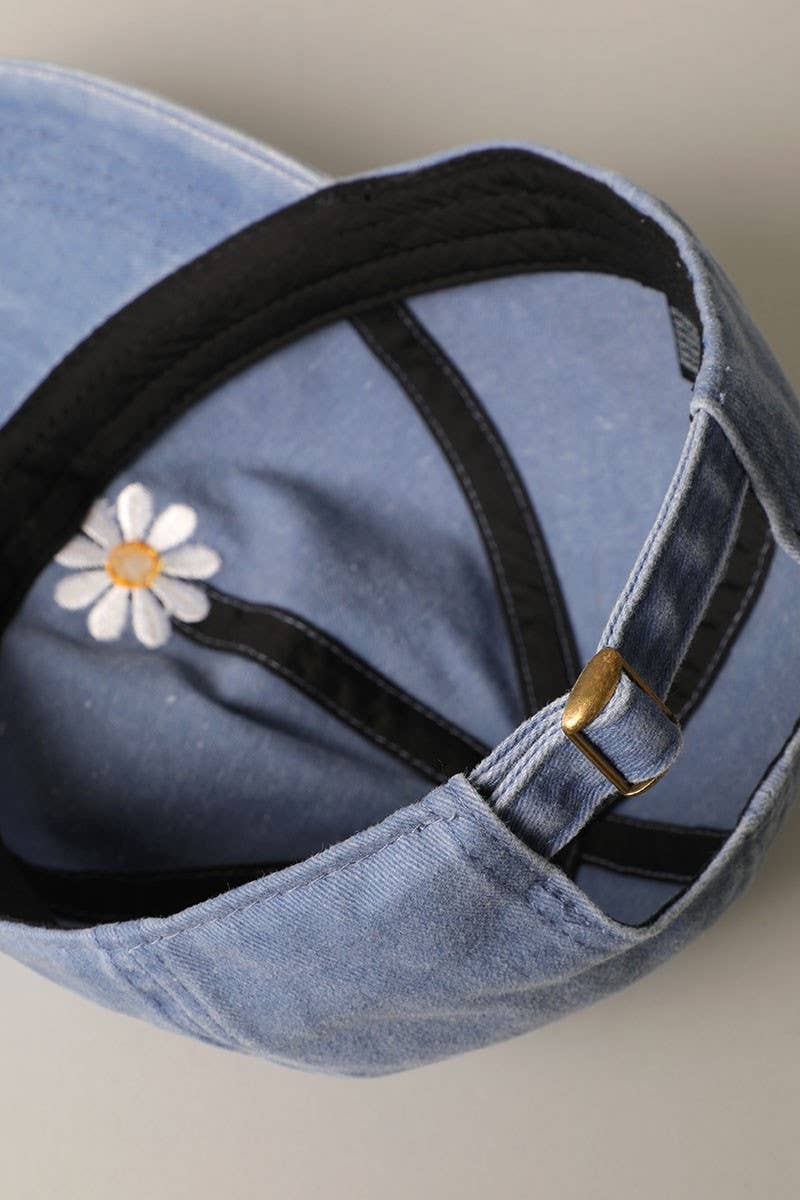 Casquette brodée Daisy bleu