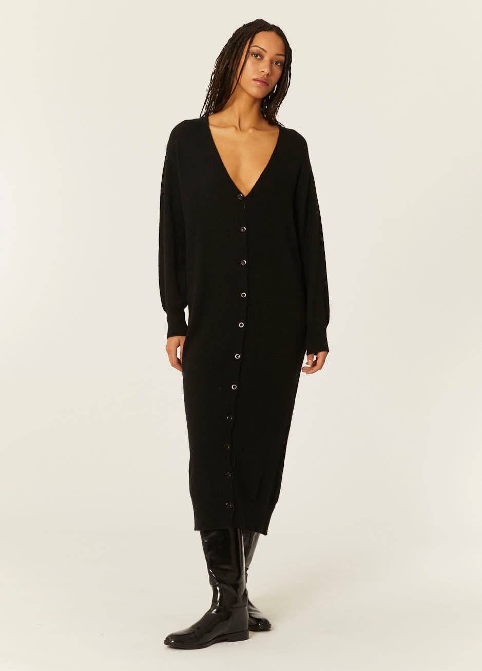 ROBE EN MAILLE BOUTONNÉE NOIRE