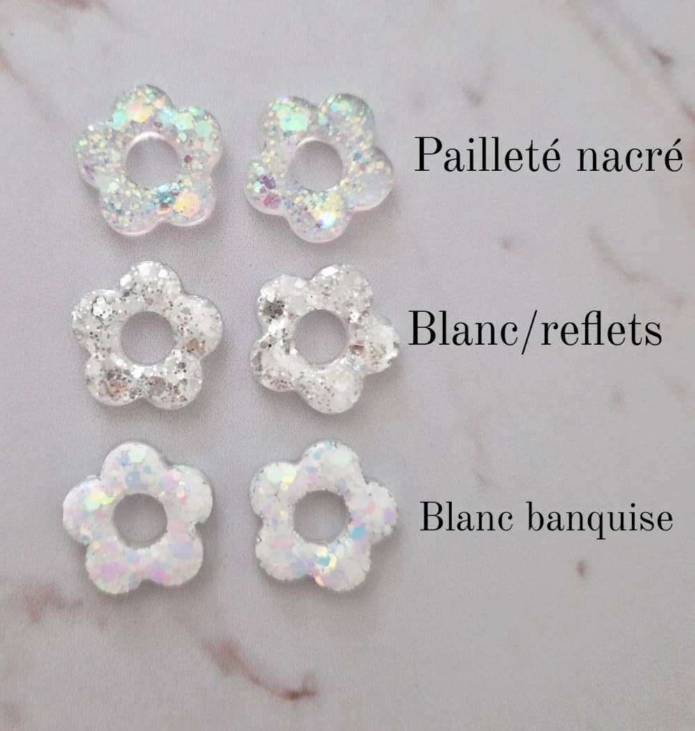 Boucles d'oreilles Flower (couleur au choix): Blanc banquise / Classique