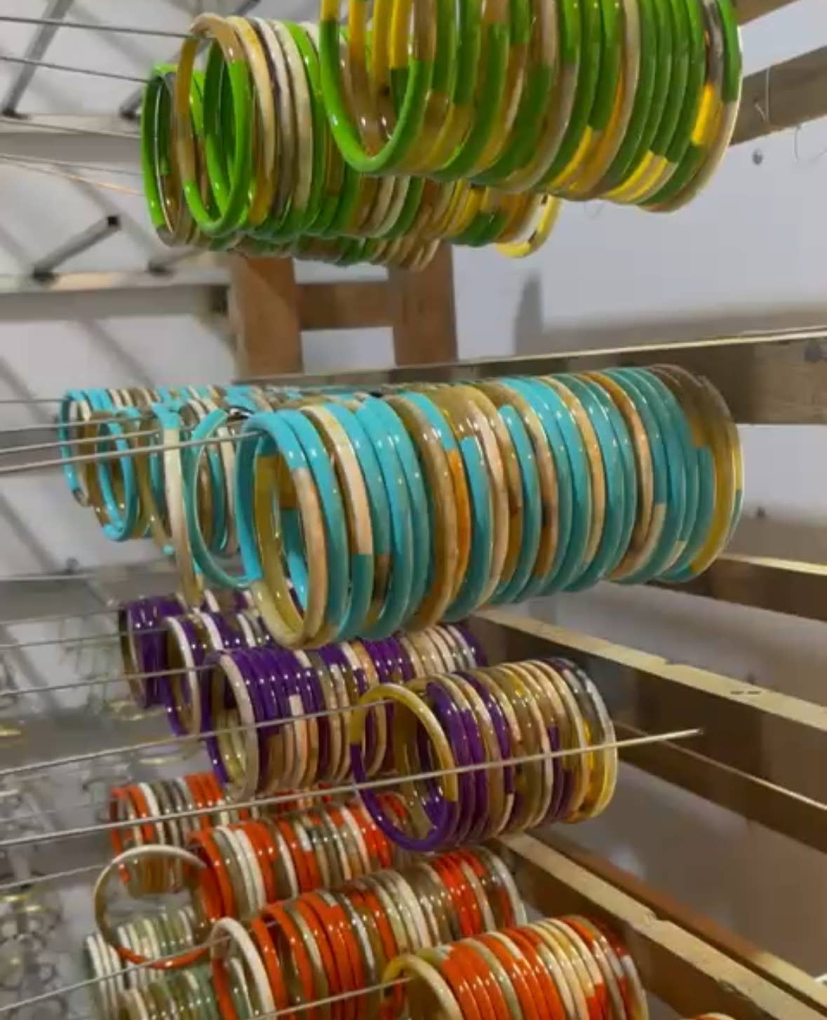 Jonc laqué en corne de buffle Vert Pomme: C31-M