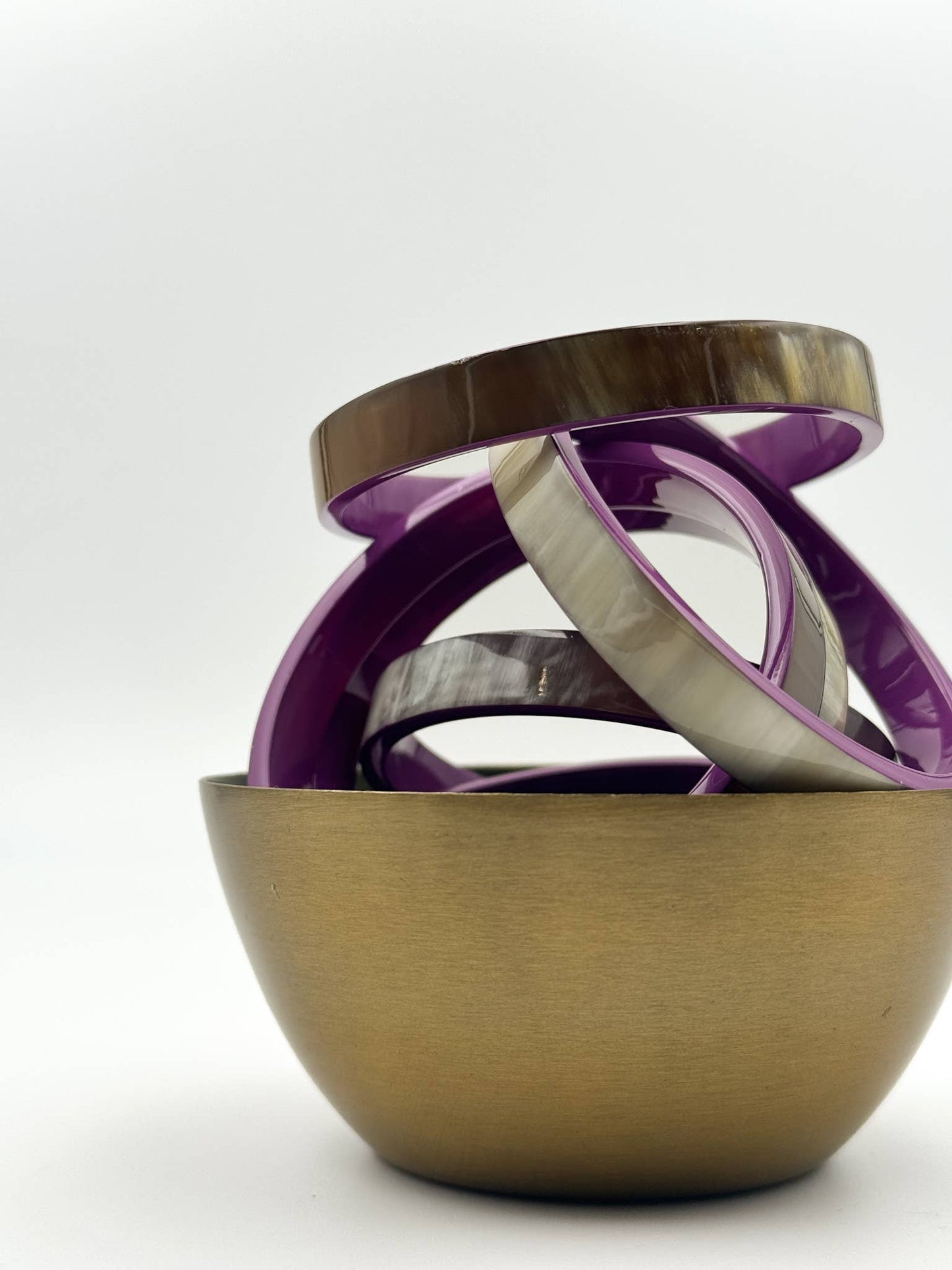 Bracelet népalais perles violettes V11