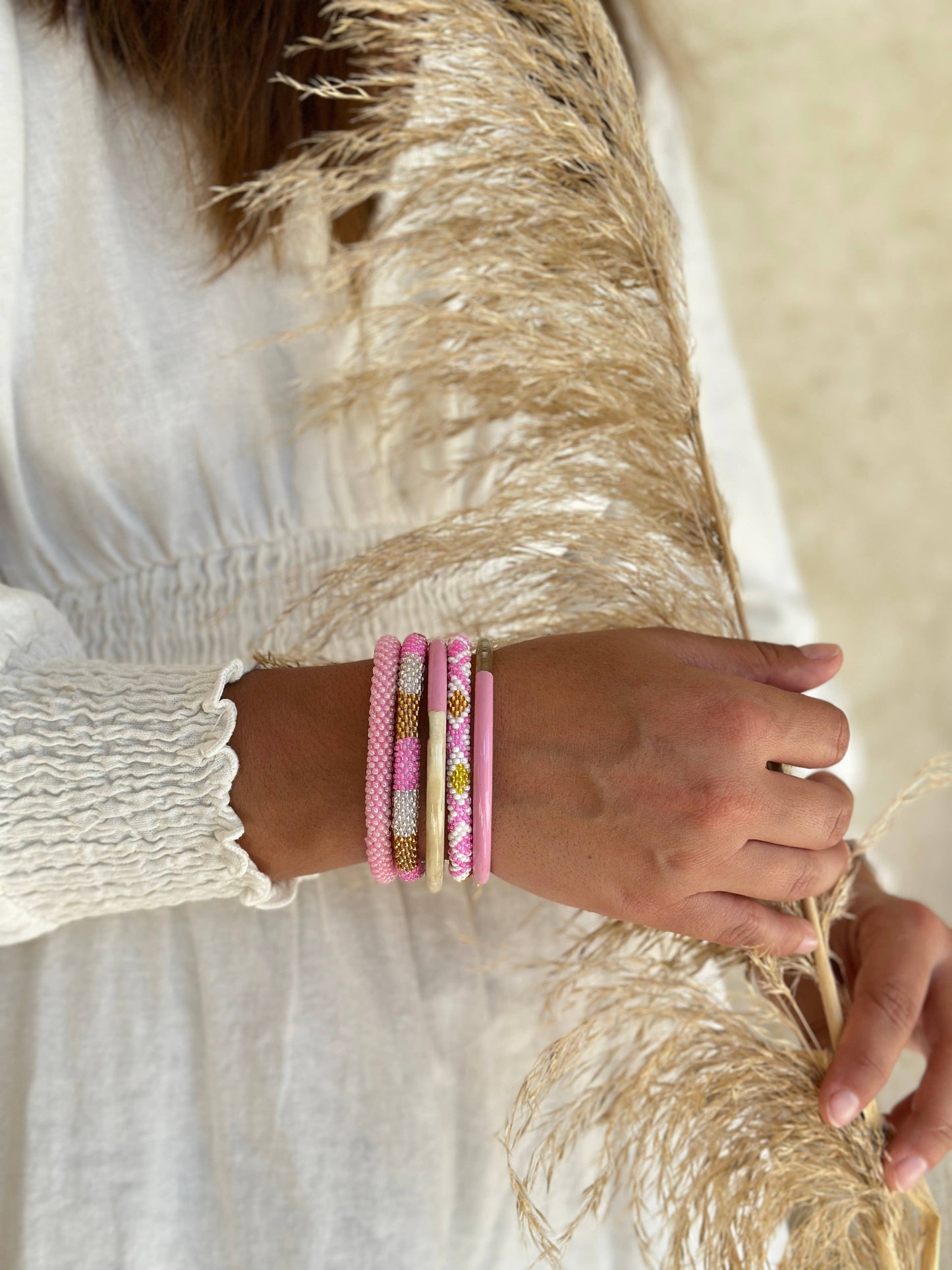 Jonc laqué en corne de buffle Rose clair: 60/63 mm