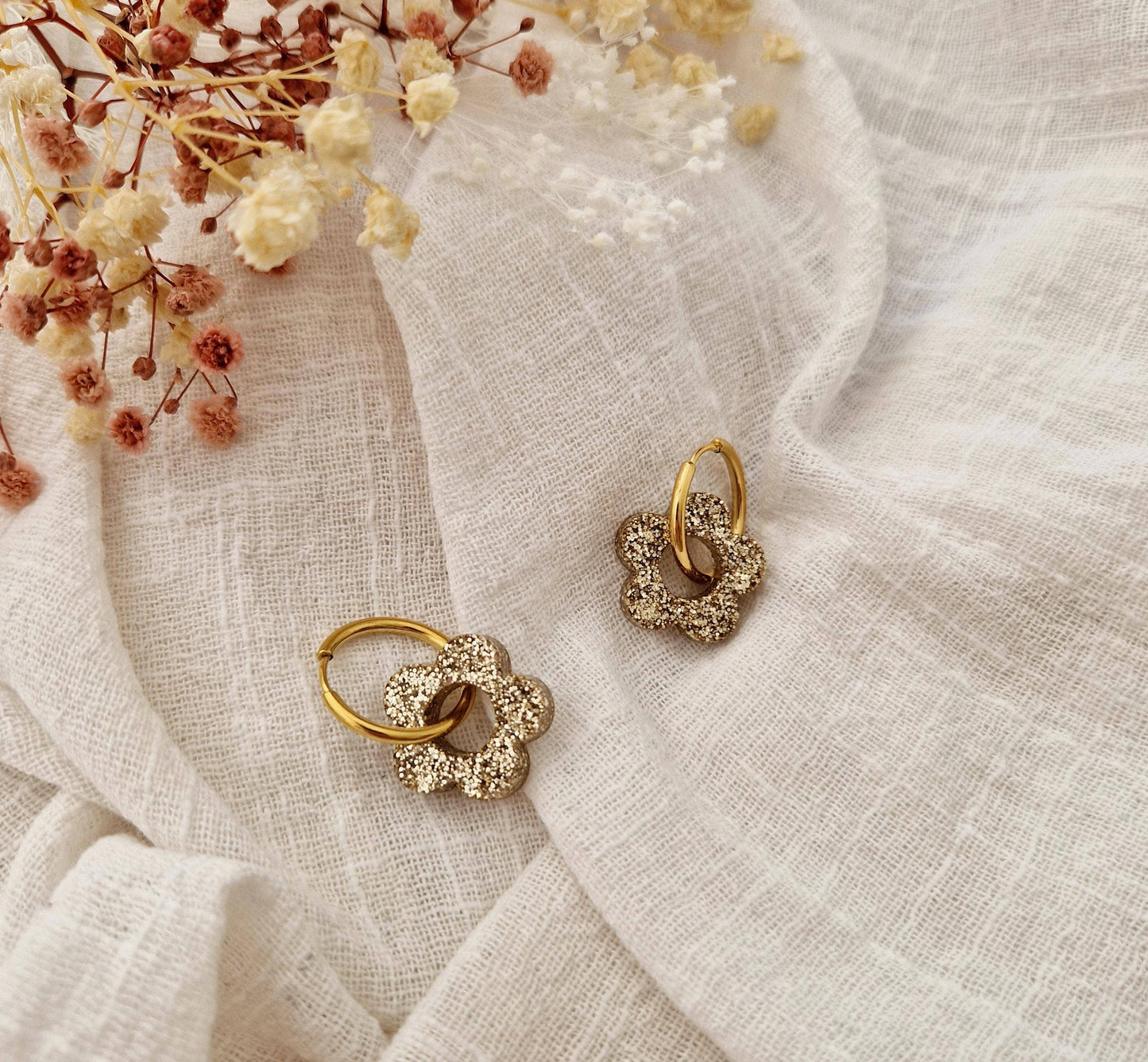 Boucles d'oreilles Flower (couleur au choix): Framboise / Classique
