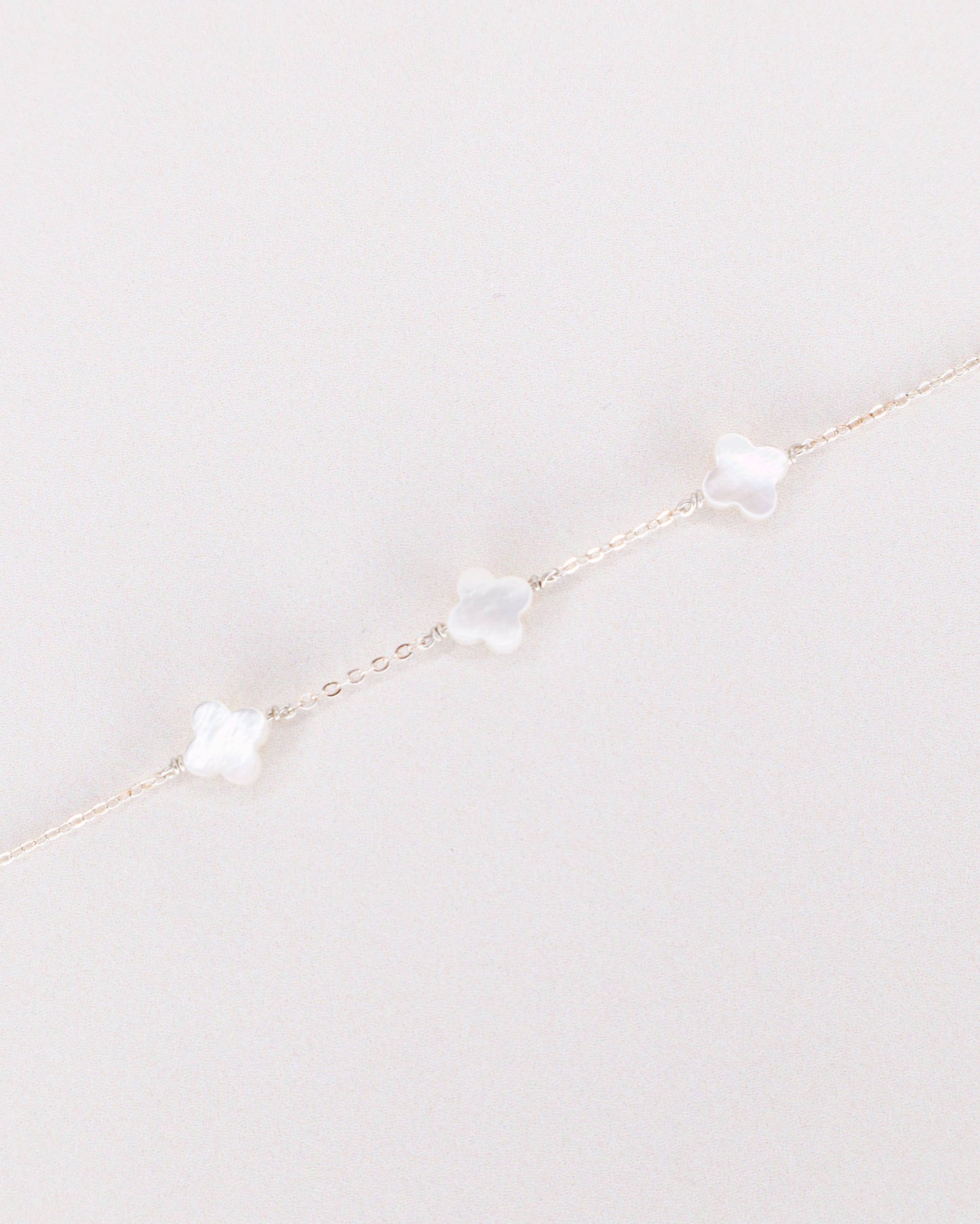Bracelet Jasmin trèfle nacre