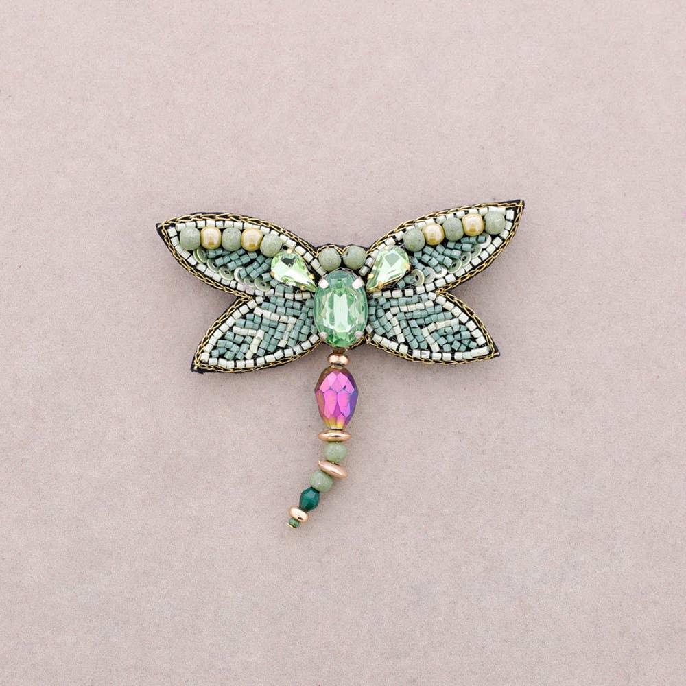 Broche à sequins en forme de libellule: Vert