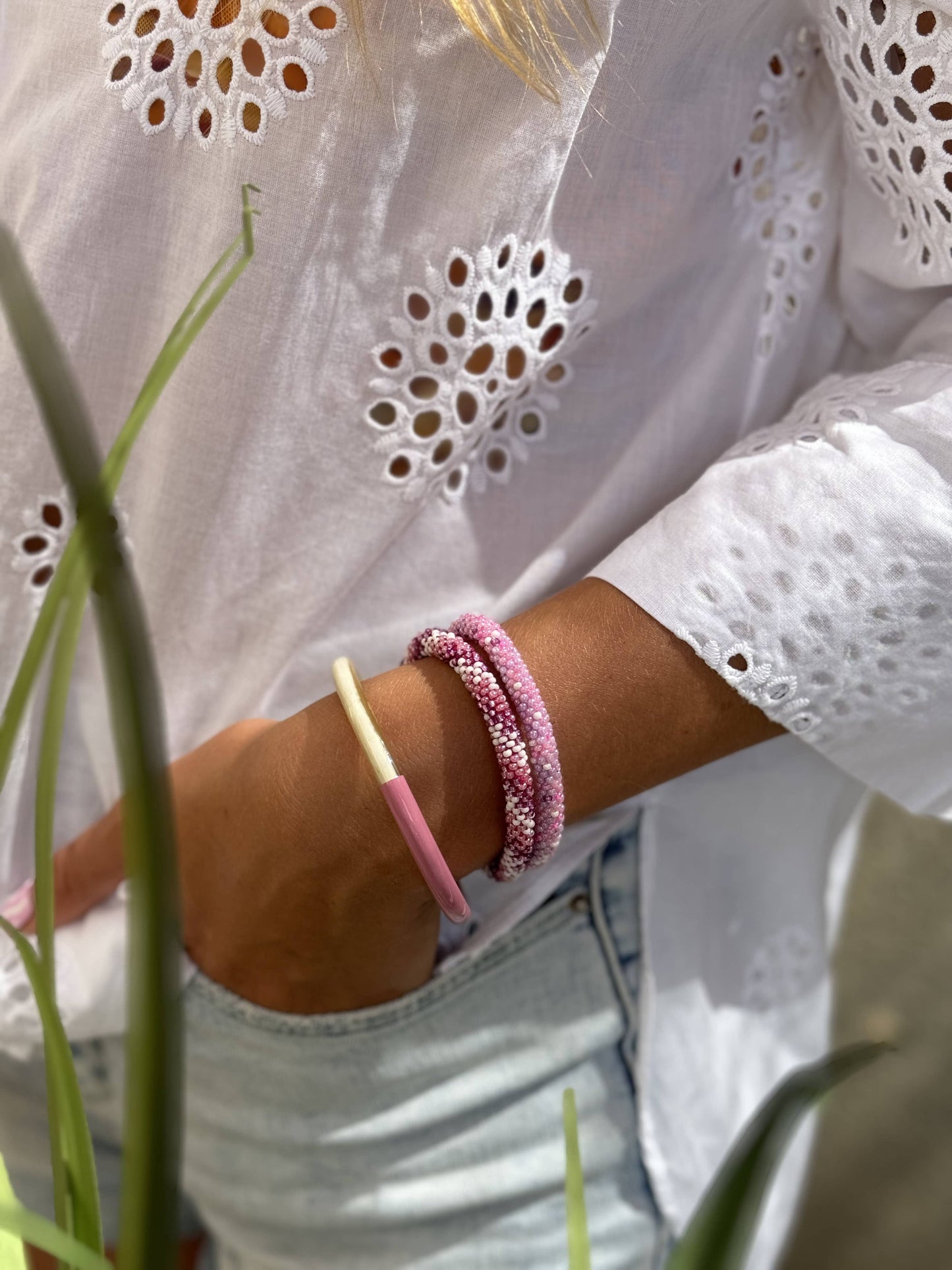 Jonc laqué en corne de buffle Rose parme: 63/65 mm