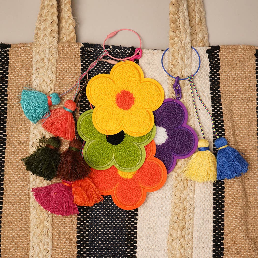 Breloque de sac porte-clés Fuzzy Flower