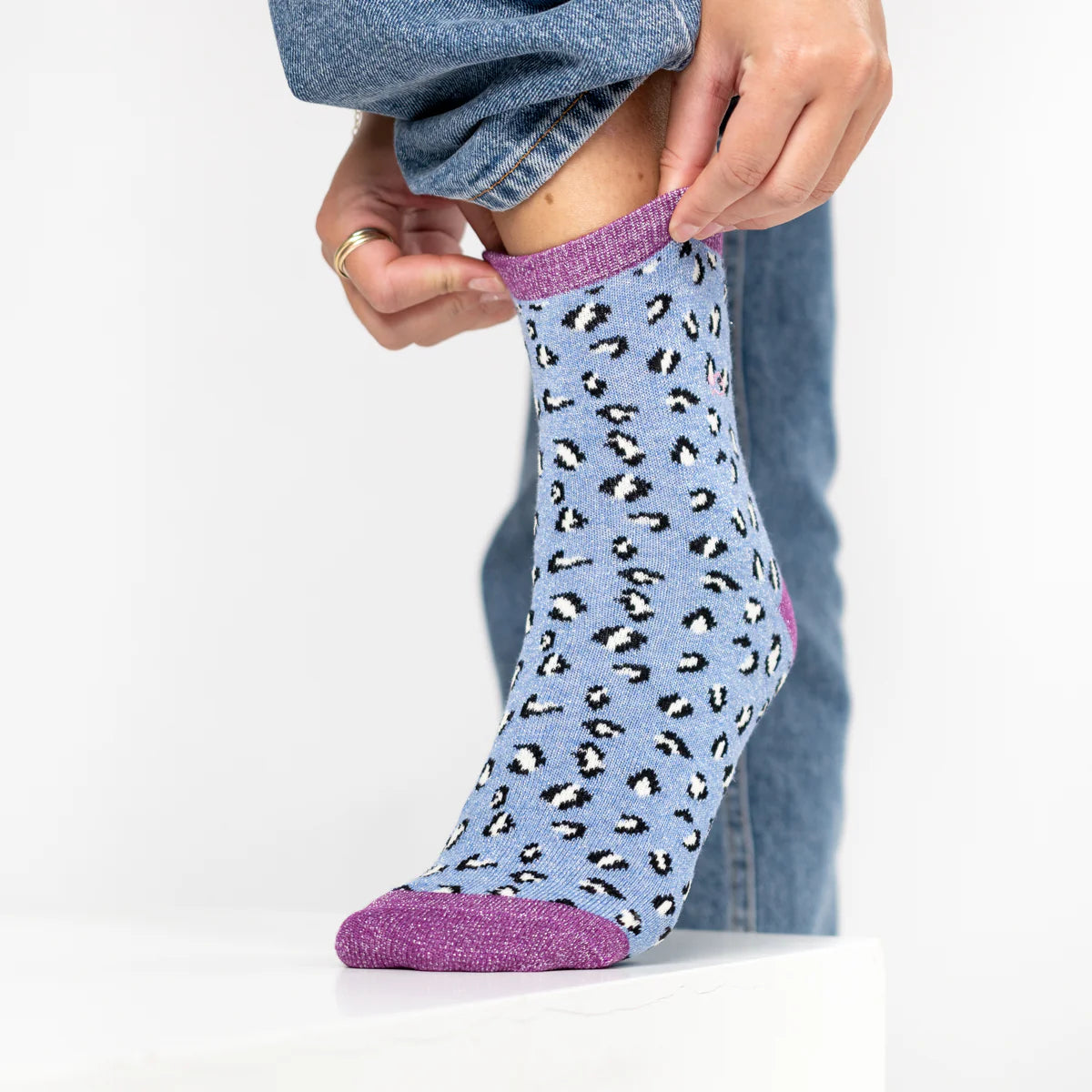 Chaussettes pailletées léopard bleu