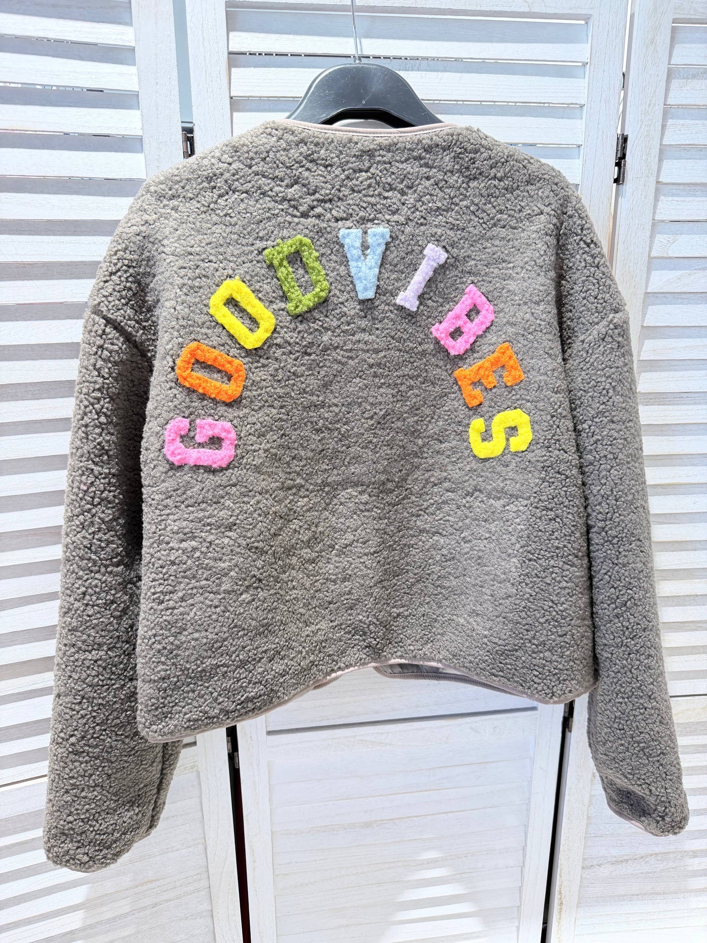 Veste à message: Taupe / TU