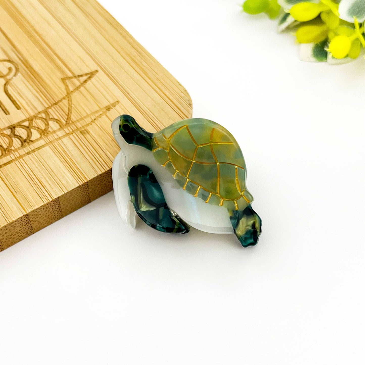 Pince à cheveux tortue en acétate