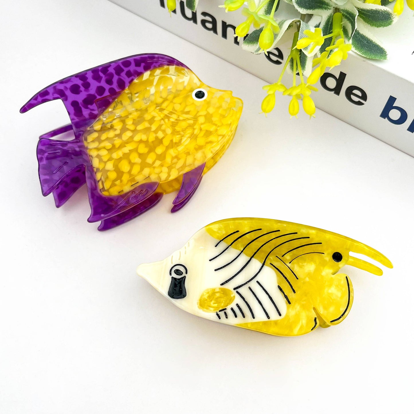 Pince à cheveux en acétate poisson tropical