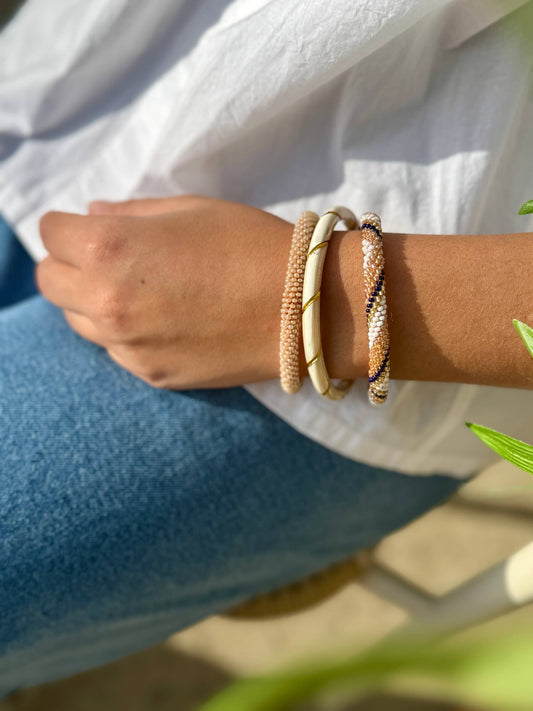 Jonc laqué en corne Torsadé