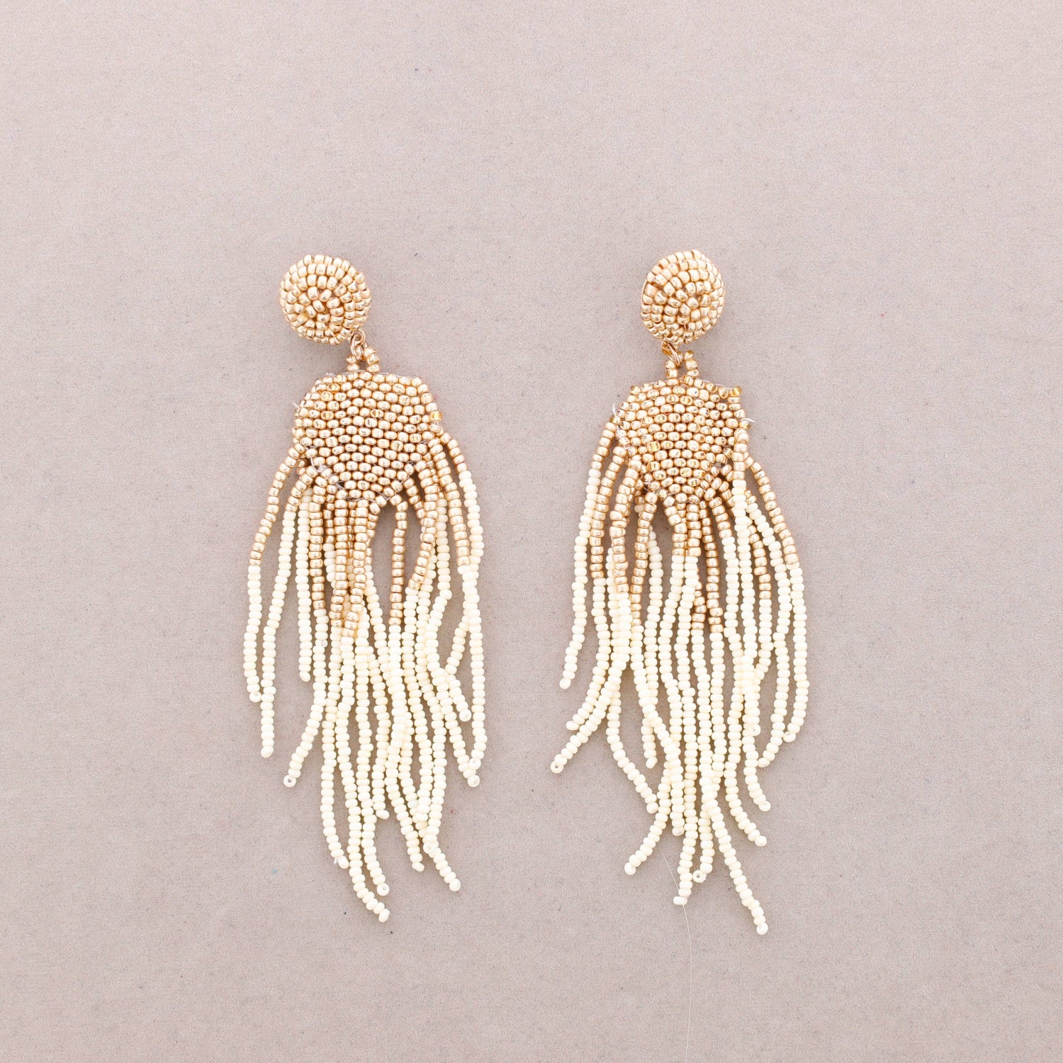 Boucles d’oreilles ethniques en perles Beige - DupontDupont