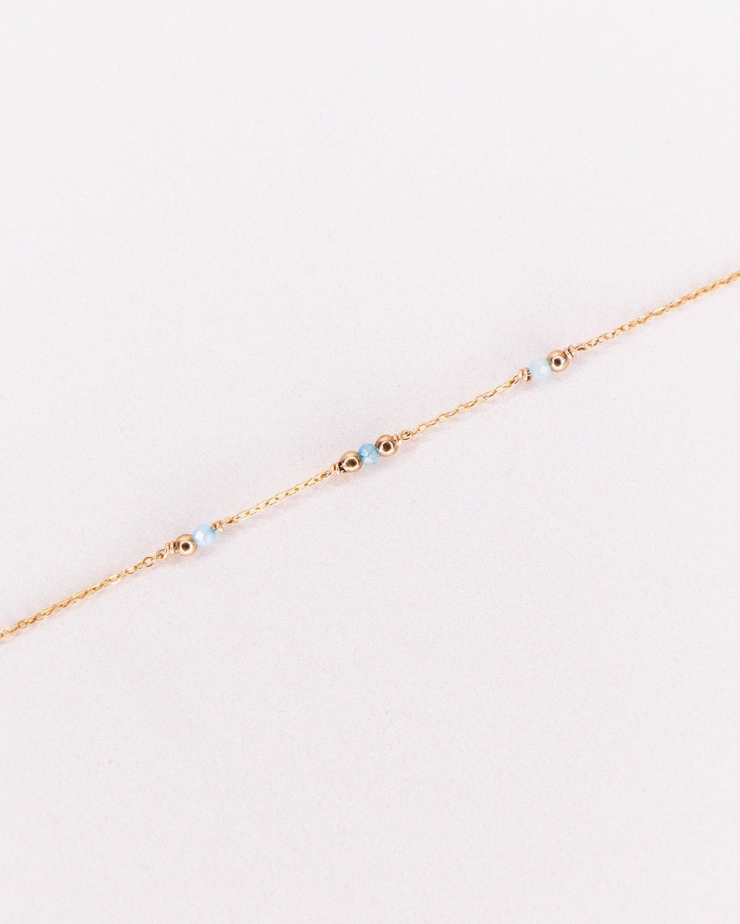 Bracelet Aube avec pierre Grenat