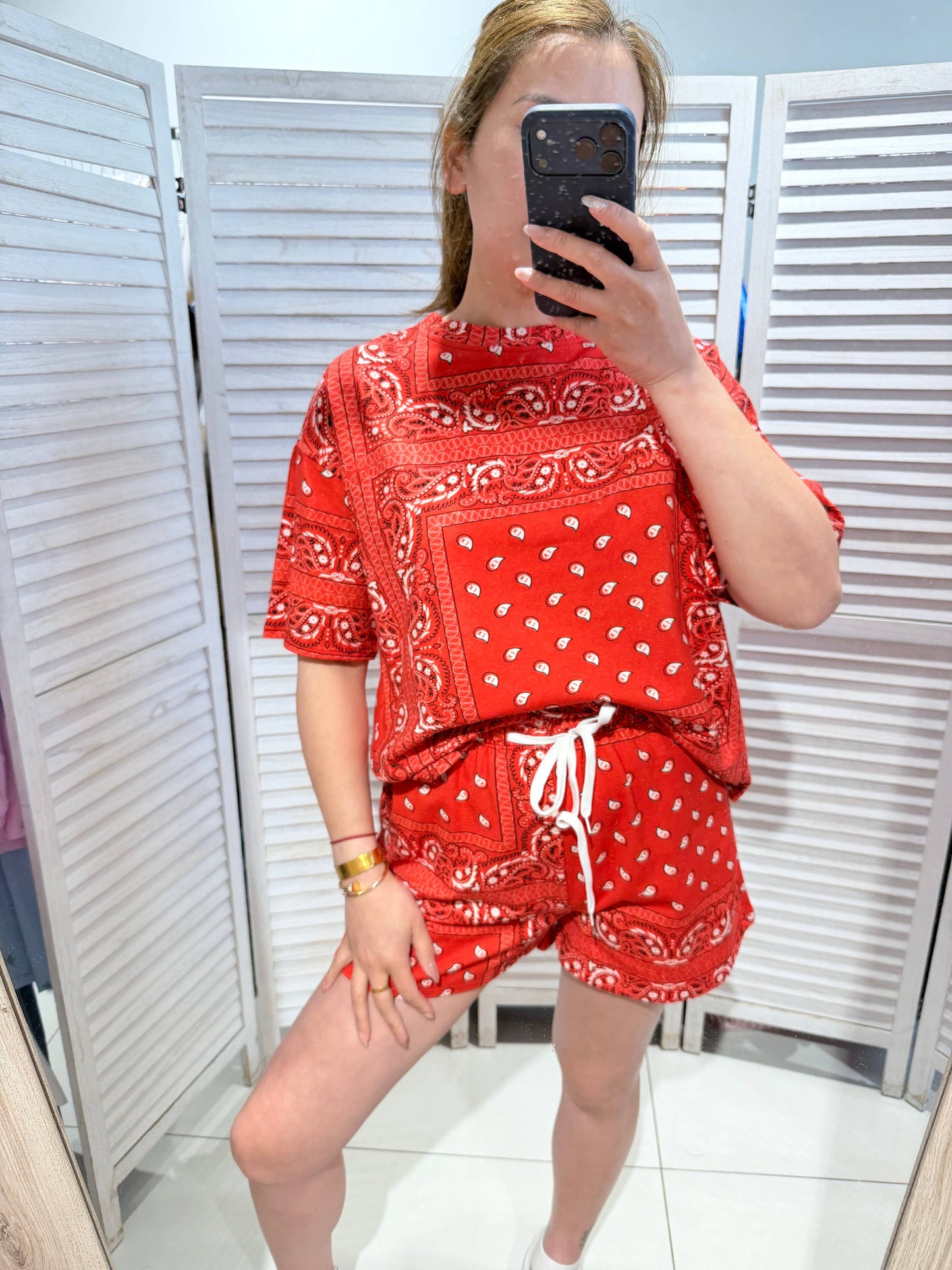 Short imprimé bandana: Rouge / TU