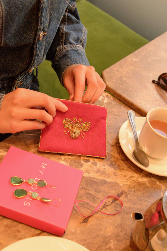 PETITE POCHETTE ABEILLE OR ET ROSE