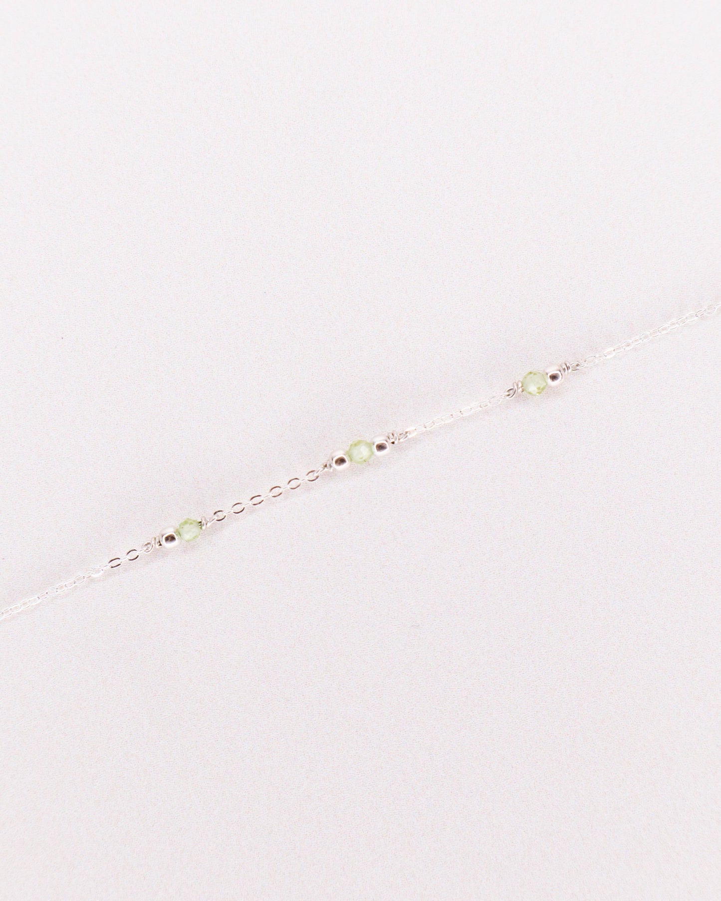 Bracelet Aube avec pierre Grenat