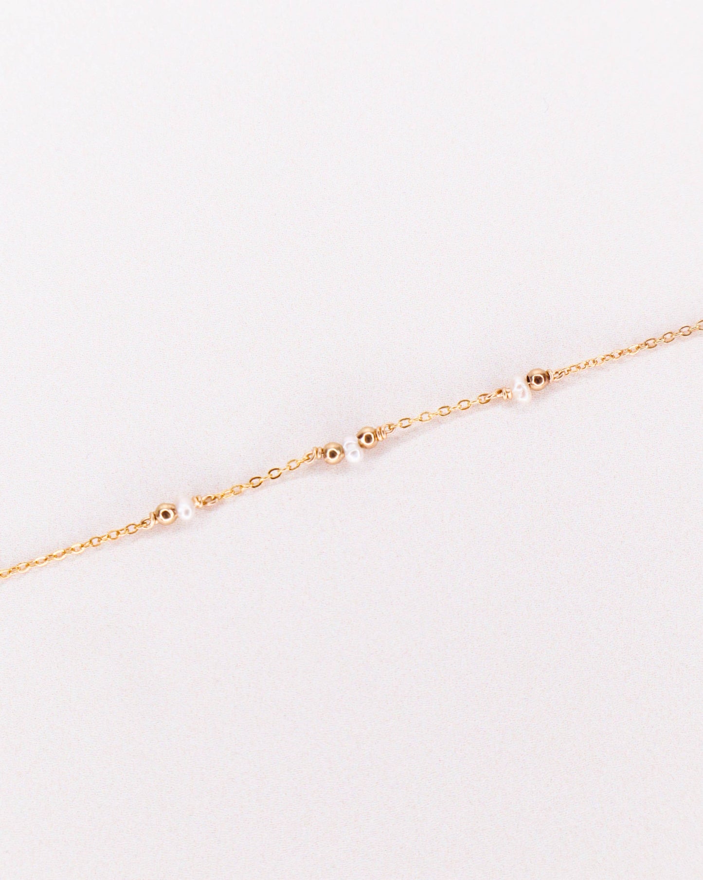 Bracelet Aube avec pierre Grenat