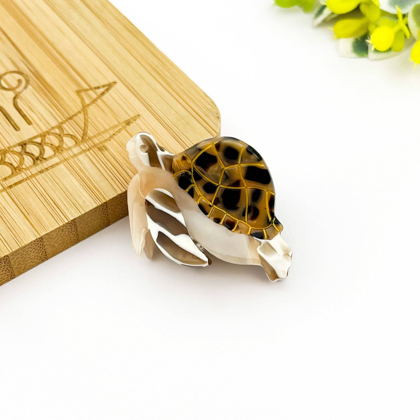 Pince à cheveux tortue en acétate
