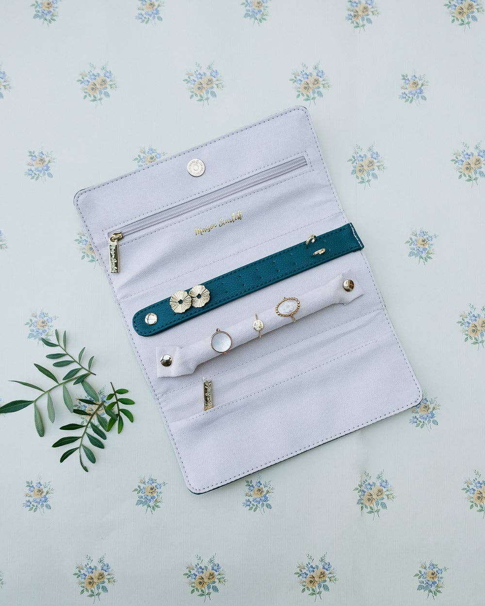 Pochette à bijoux Catherine en PU: Rouge - DupontDupont