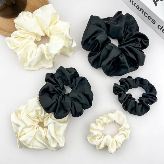 Chouchou satin uni Noir