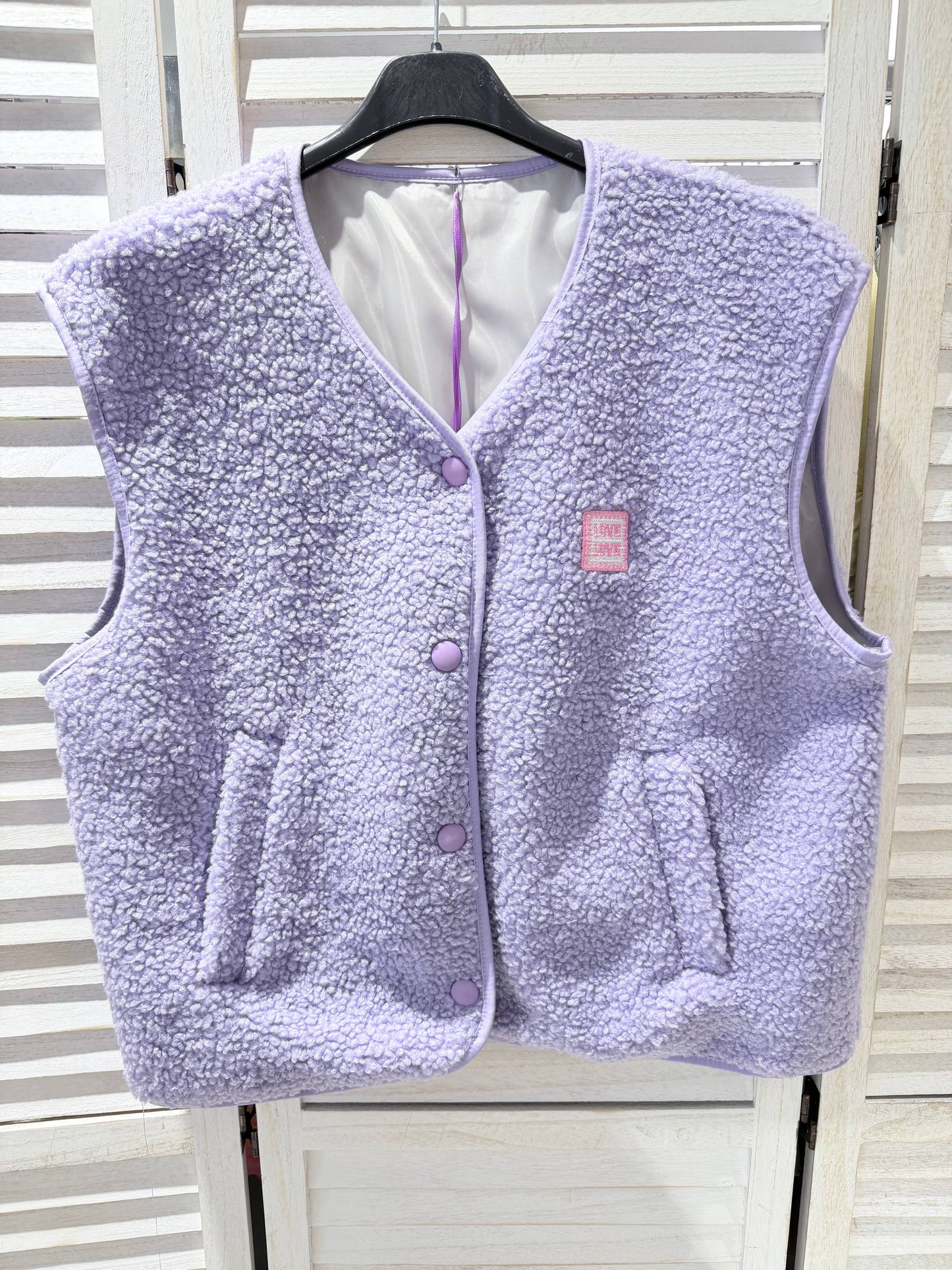 Gilet mouton à boutons: Lilas / Taille unique - DupontDupont