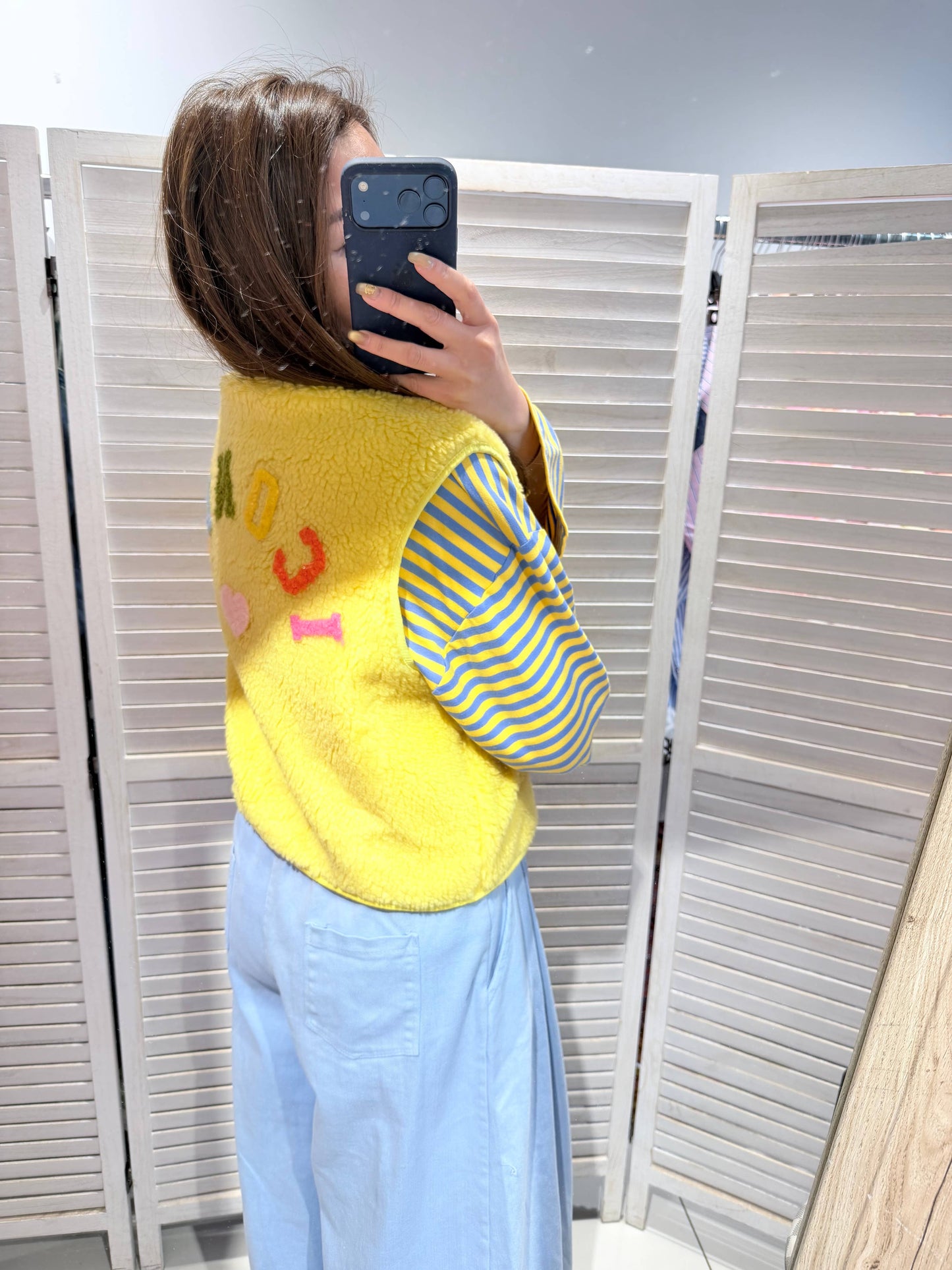 Veste tendance en fausse fourrure: Jaune / Taille unique