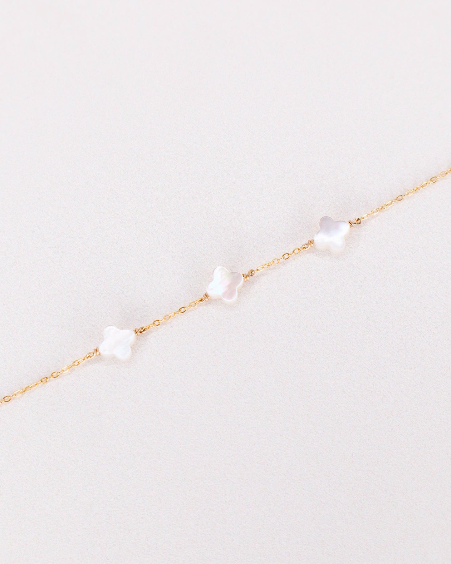 Bracelet Jasmin trèfle nacre