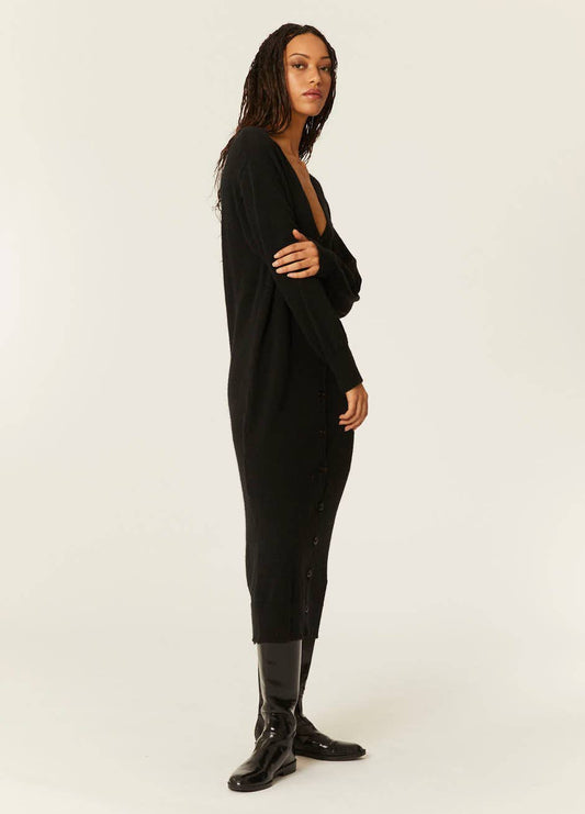 ROBE EN MAILLE BOUTONNÉE NOIRE