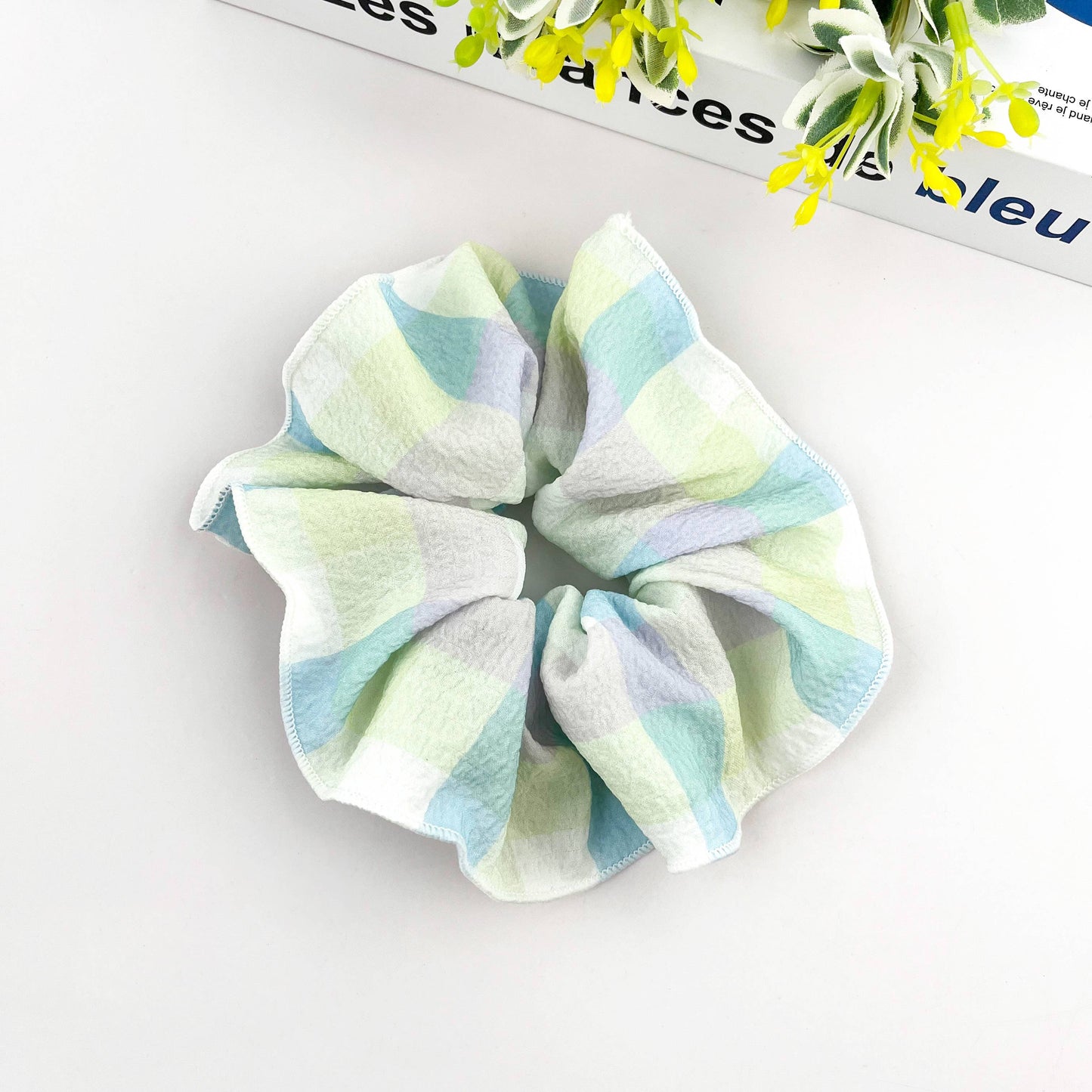 Chouchou en tissu froncé minimaliste, élastique à cheveux couleurs bonbon: Rose