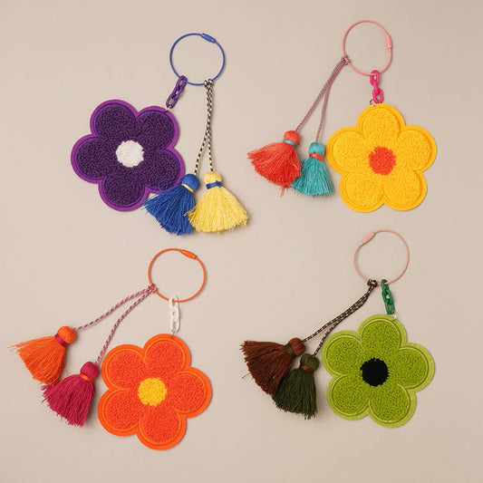 Breloque de sac porte-clés Fuzzy Flower