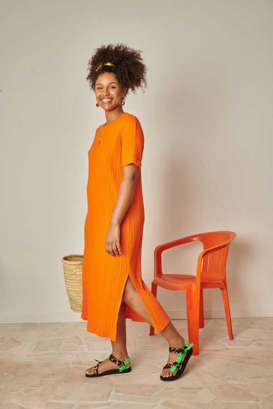 Robe plissée orange