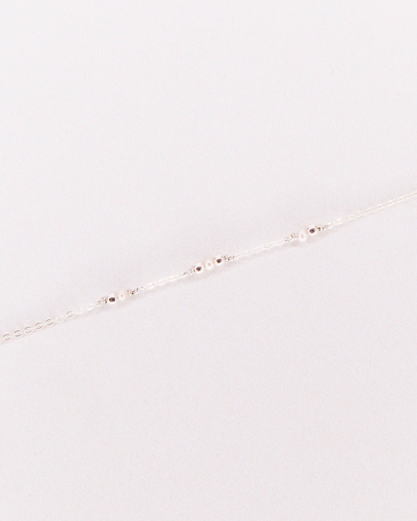 Bracelet Aube avec pierre Grenat