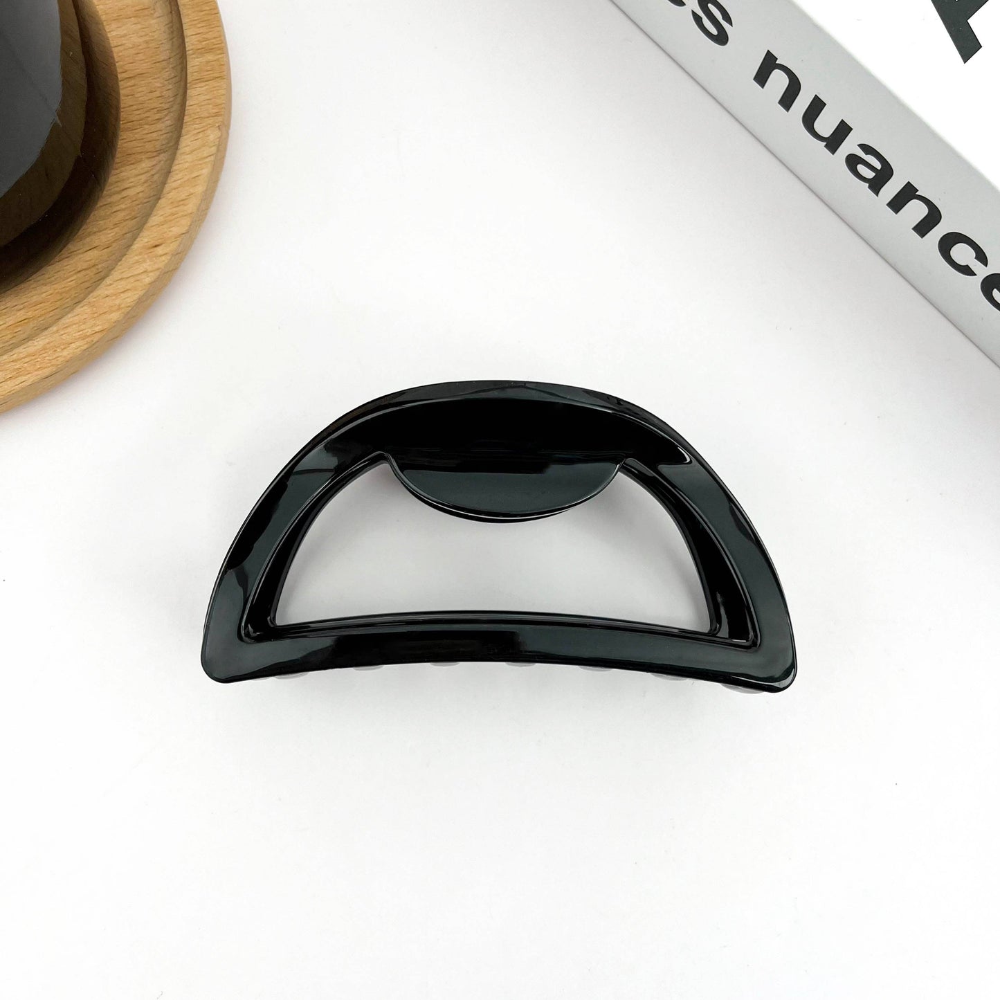 Pince à cheveux demi-cercle creux