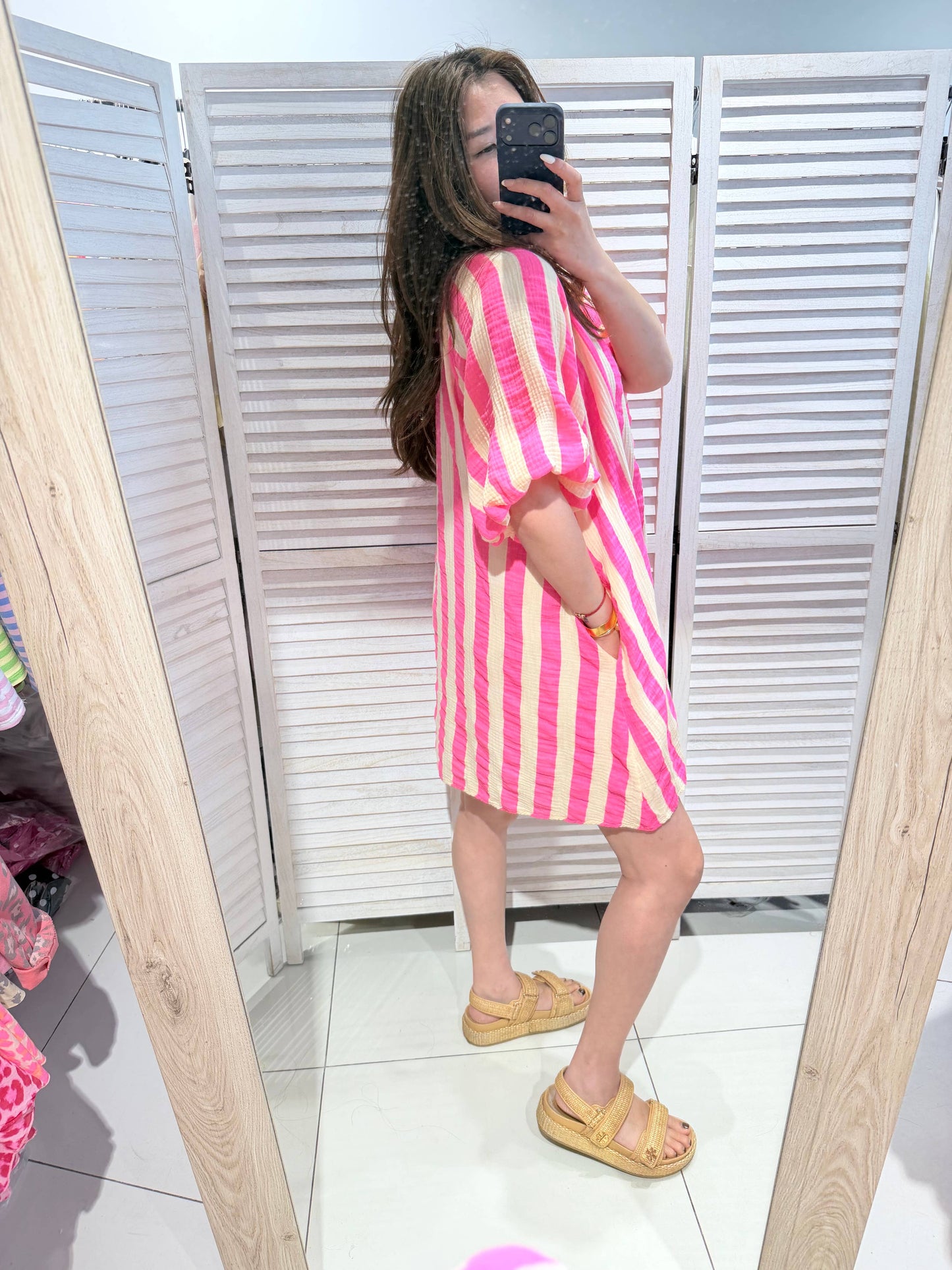 Robe courte à rayures: Jaune / Fushia