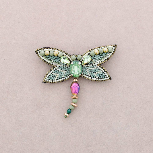 Broche à sequins en forme de libellule: Vert