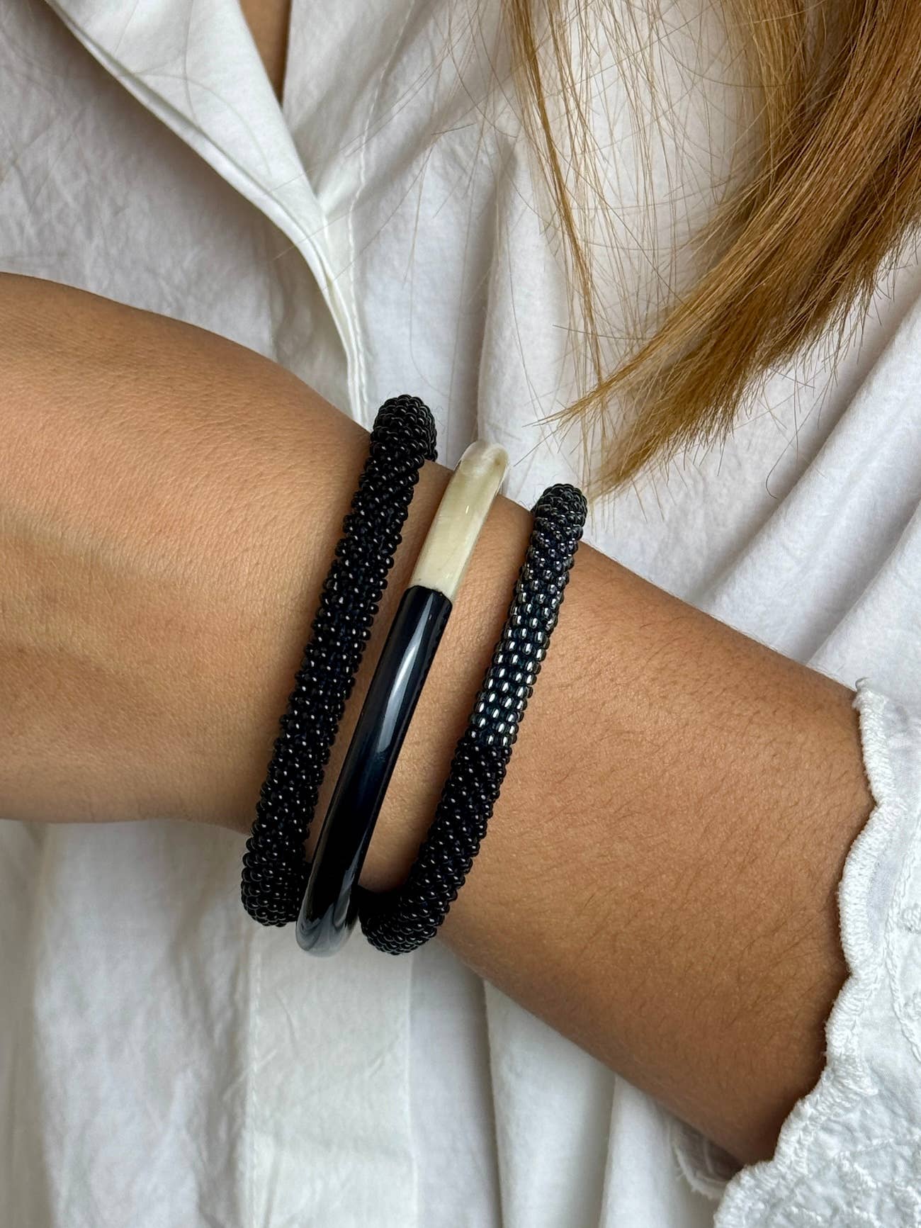 Jonc laqué en corne de buffle Noir